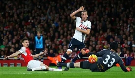 运用传球和 运用传球和